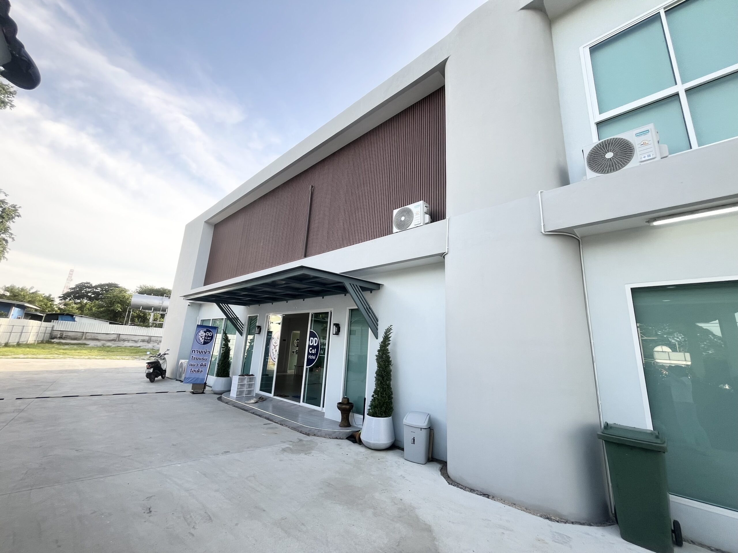 โรงแรมแมวศรีราชา